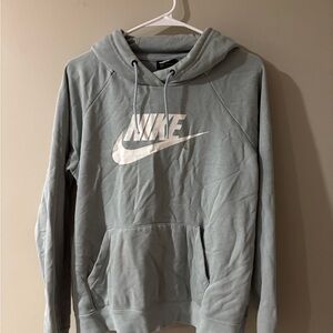 Nike Men's Light Gray Hoodie